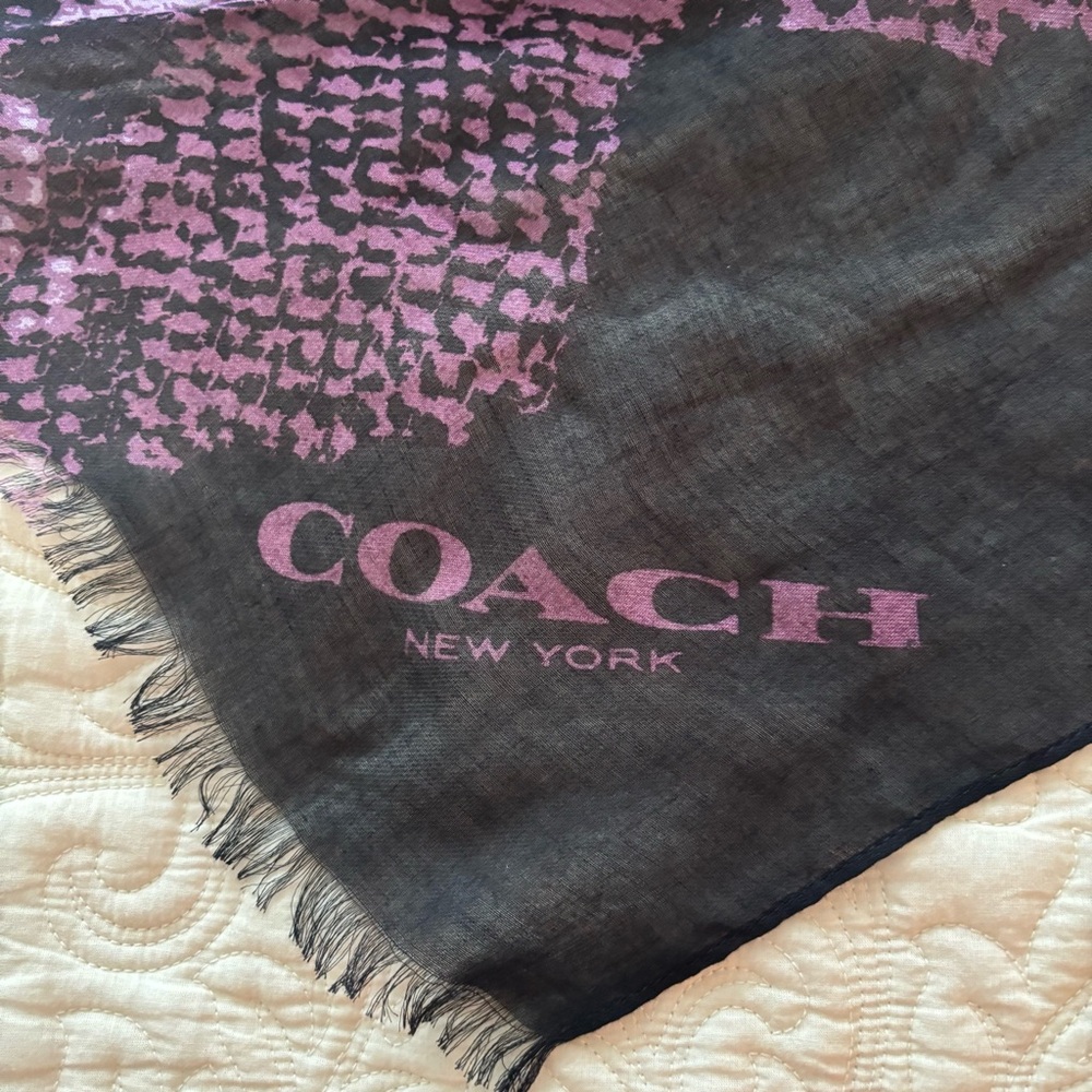 Coach Scarf Purple - Picture 2 of 5